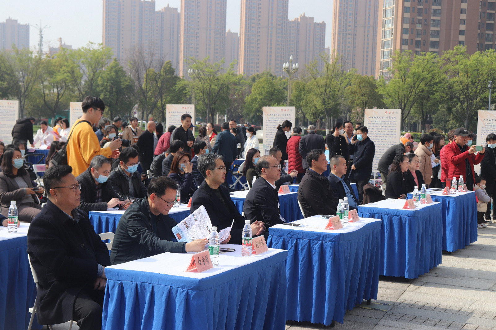 推进&ldquo;五社联动&rdquo;关爱&ldquo;一小一老&rdquo;六合区举行2023年社会工作主题宣传活动